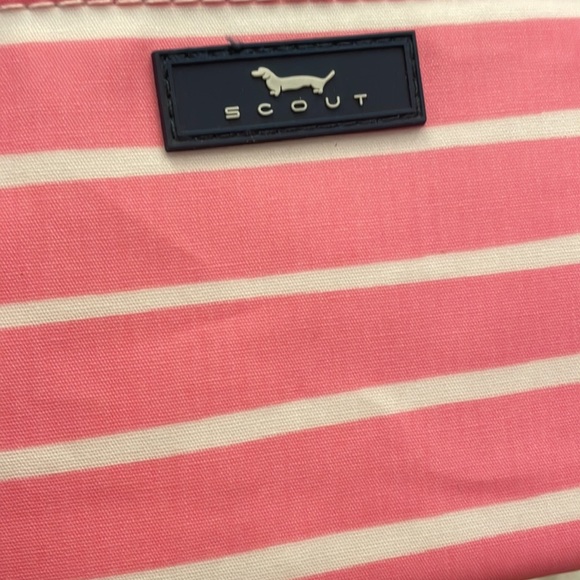 Scout Pink Striped Kate Wristlet - Picture 3 of 4